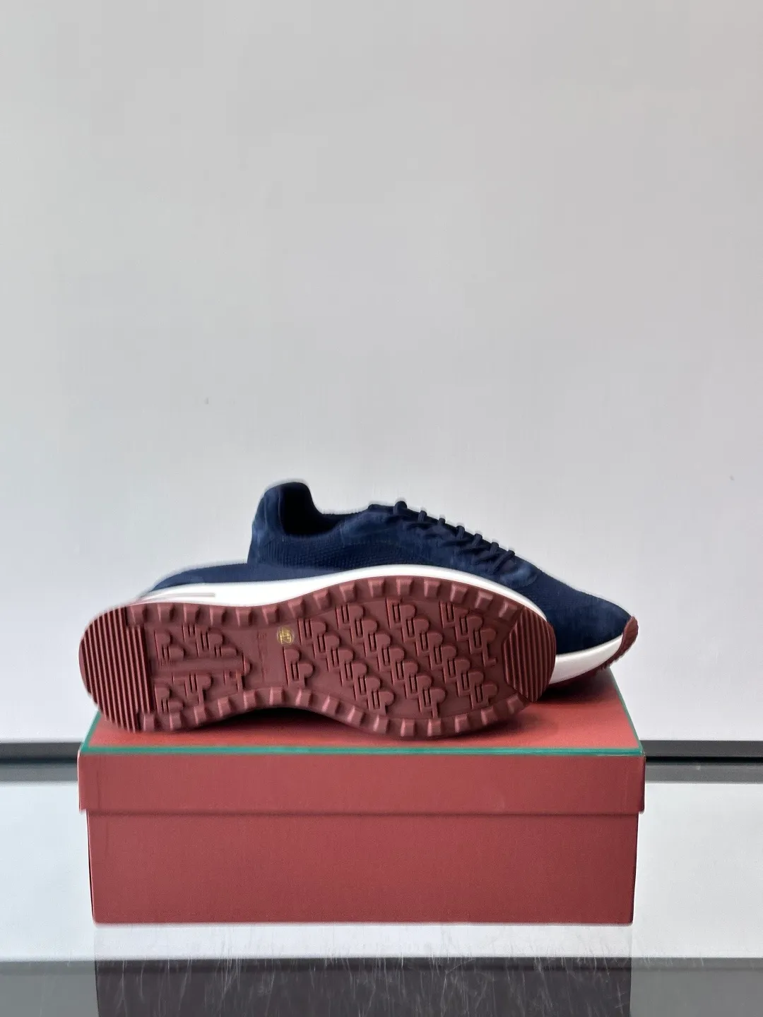 Men's men's shoes 💰p580 "Loro men's shoes 💰pian＊" Week End Walk series sports shoes, using exclusive raw materials, mesh upper + suede stitching, breathable and comfortable, rubber soles with strong grip, suitable for commuting and casual outings. Low-key high-end gray tone, versatile suit or casual wear, size: 39-44 (customized at 38.45.46)